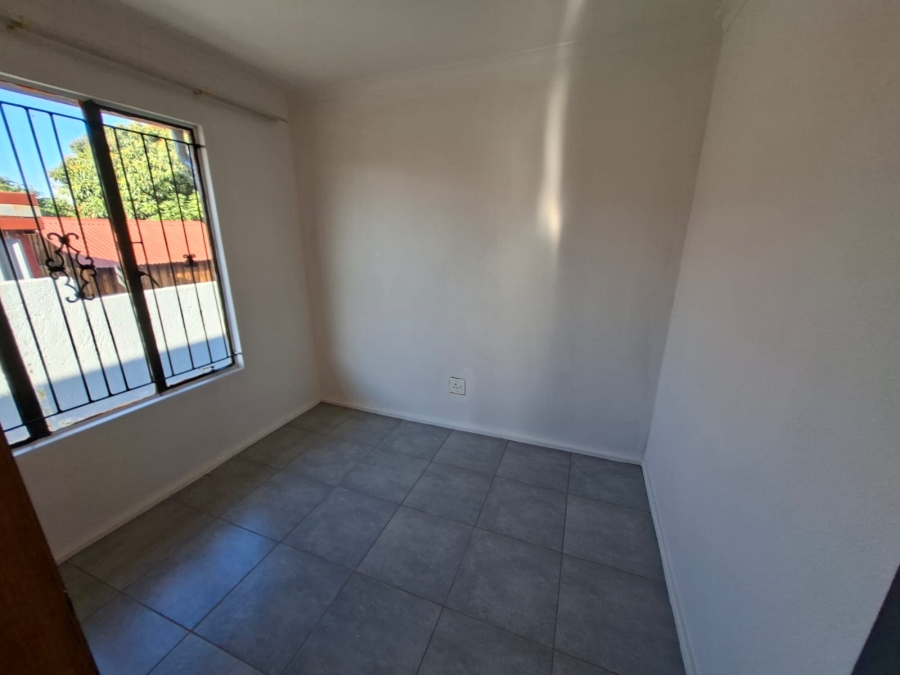 3 Bedroom Property for Sale in Geelhoutpark North West